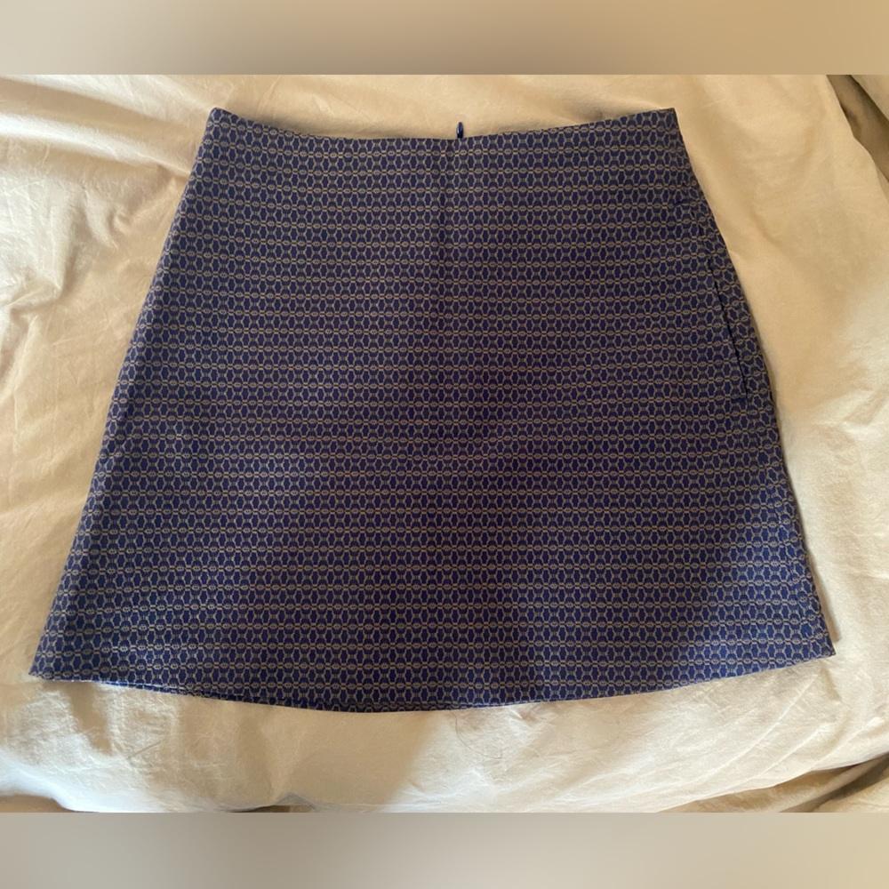 Aritzia Wilfred Skirt, size 2